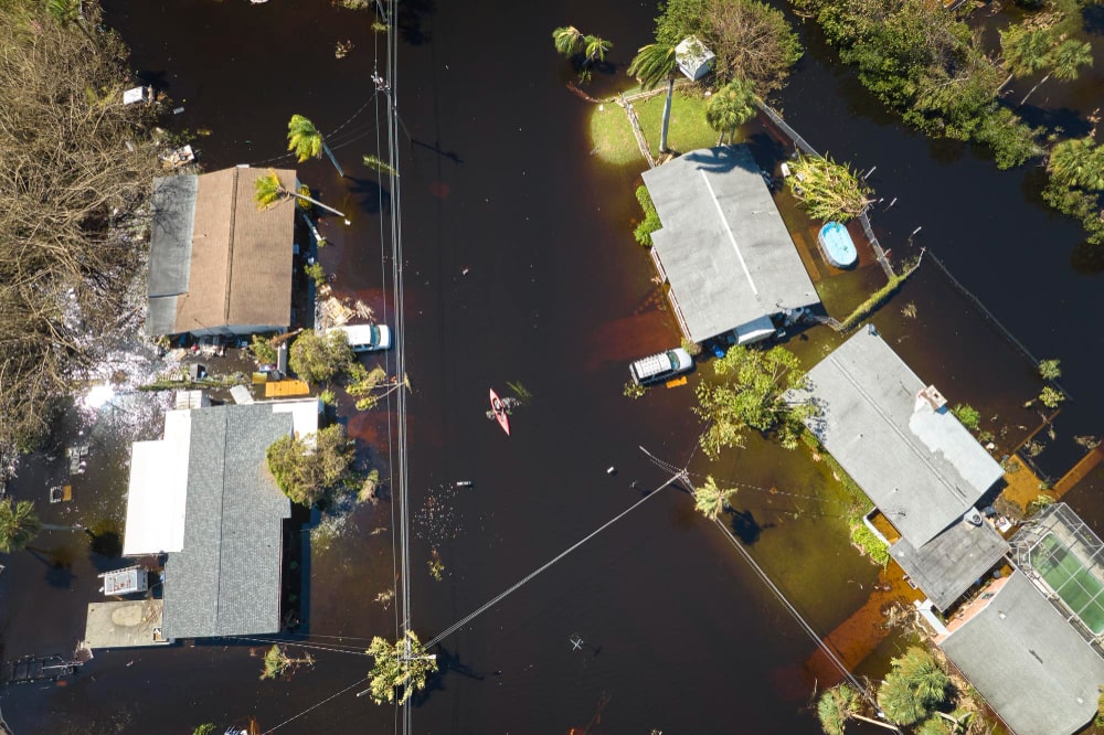 hurricane ian flooded houses florida residential area natural disaster its consequences min